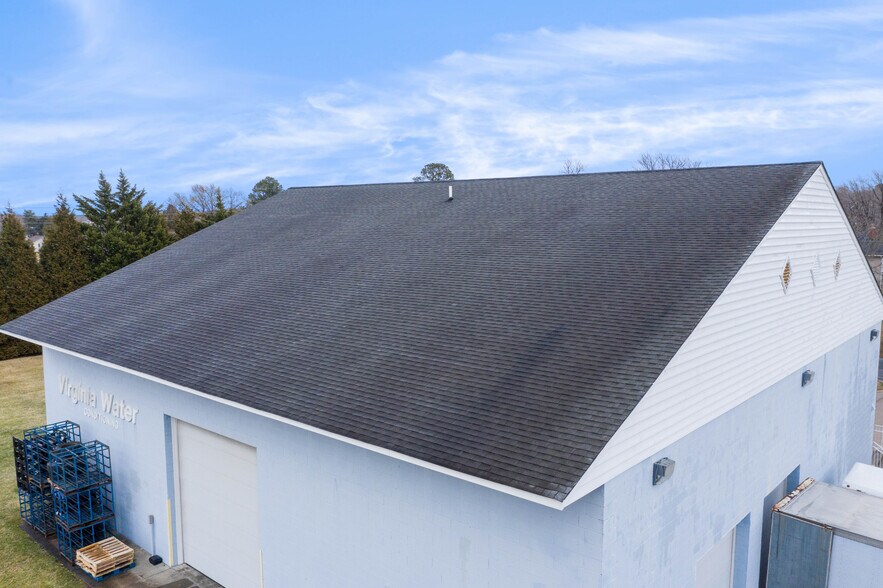 More Photos Of 20 McCarty Rd, Fredericksburg Industrial For Sale