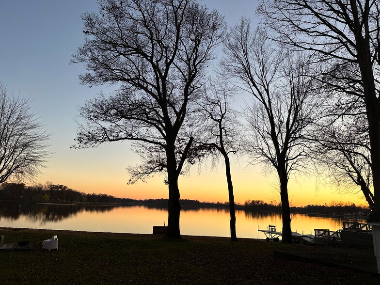 More Photos Of 41193 N Park St, Paw Paw Land For Sale