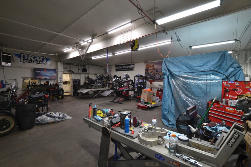 More Photos Of 116 N Orchard Ave, Canon City Auto Dealership For Sale