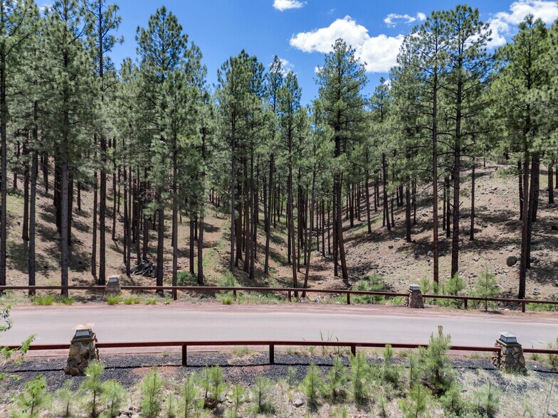 More Photos Of 2251 Kramer St, Flagstaff Land For Sale