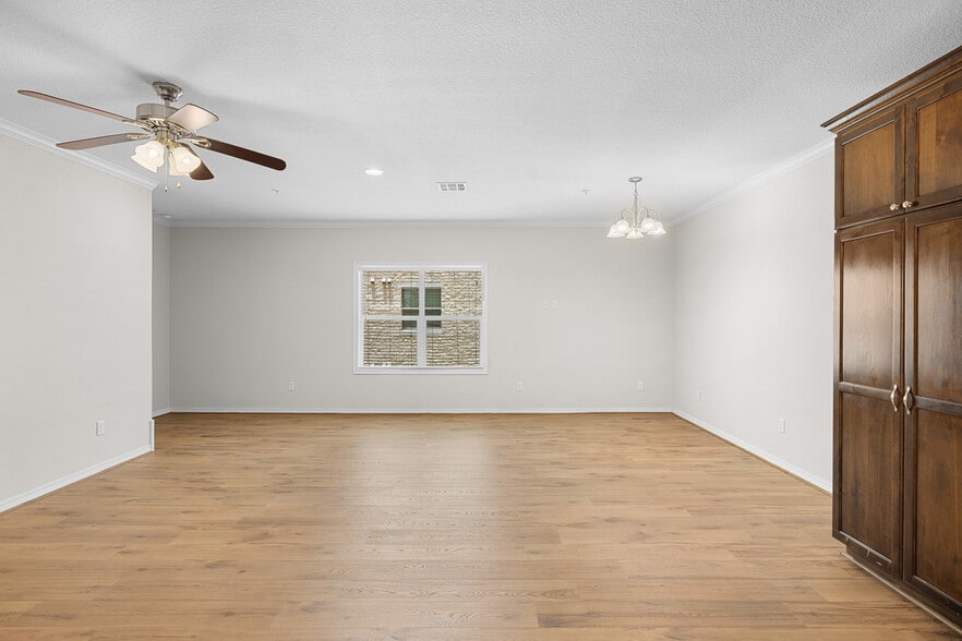 More Photos Of 307 Boyett St, College Station Apartments For Sale