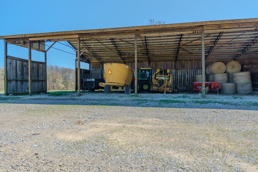 More Photos Of 6720 Erie Rd, Sweetwater Lodge Meeting Hall For Sale