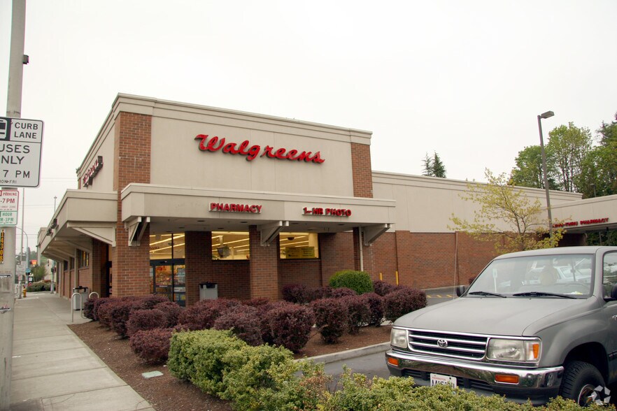 More Photos Of 14352 Lake City Way NE, Seattle General Retail For Sale