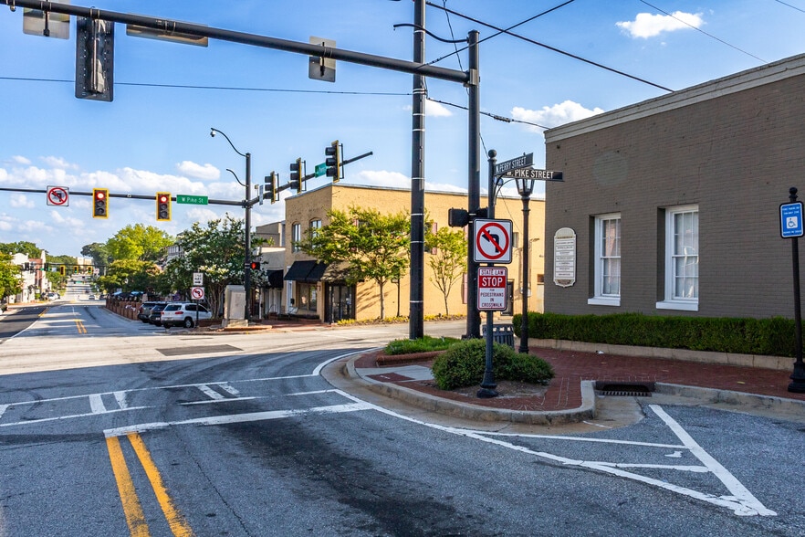 More Photos Of 195 N Perry St, Lawrenceville Storefront Retail Office For Sale