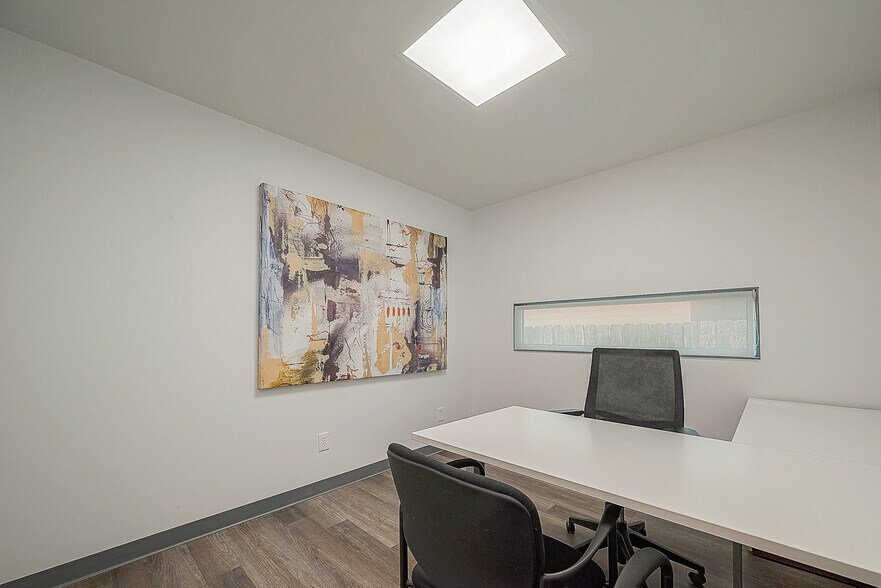 More Photos Of 32607 FM2978, Magnolia Office For Sale