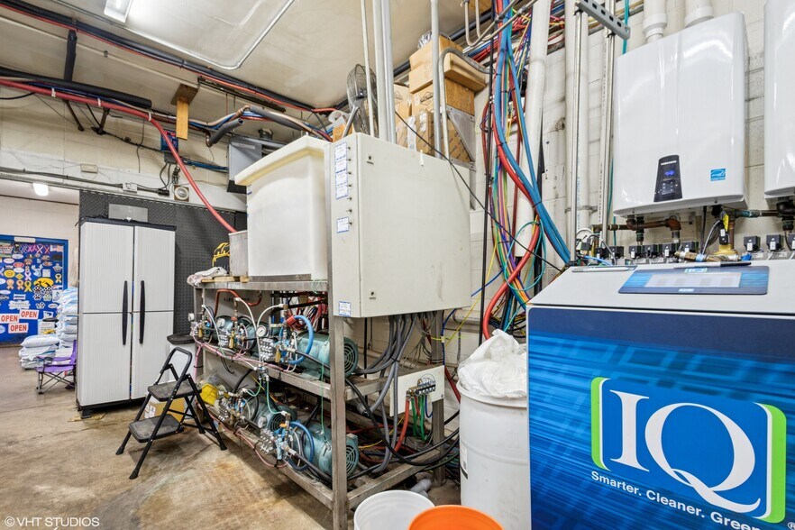 More Photos Of 731 Midwest Ct, Freeport Carwash For Sale