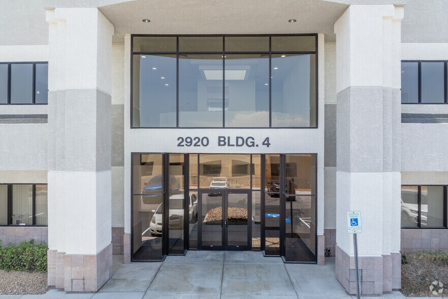 More Photos Of 2920 N Green Valley Pky, Henderson Office For Sale