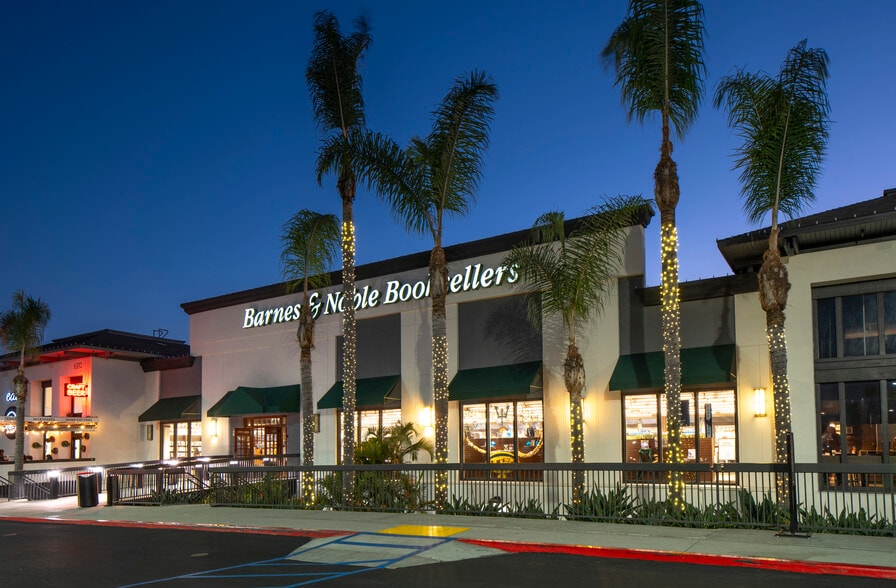 More Photos Of 6270-6378 E Pacific Coast Hwy, Long Beach Unknown For Lease