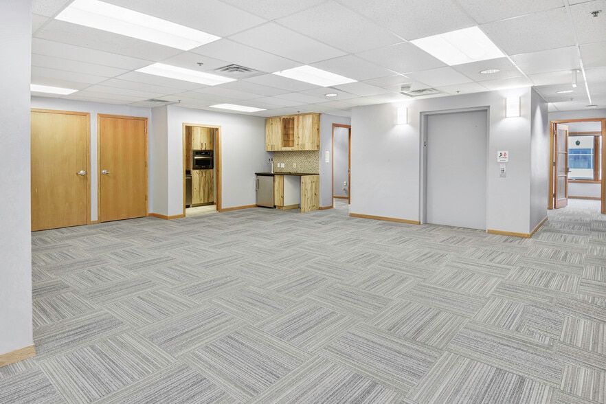 More Photos Of 1033-1037 Walnut St, Boulder Loft Creative Space For Lease