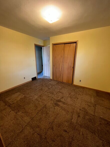 More Photos Of 411 Anderson Rd, Duluth Land For Sale