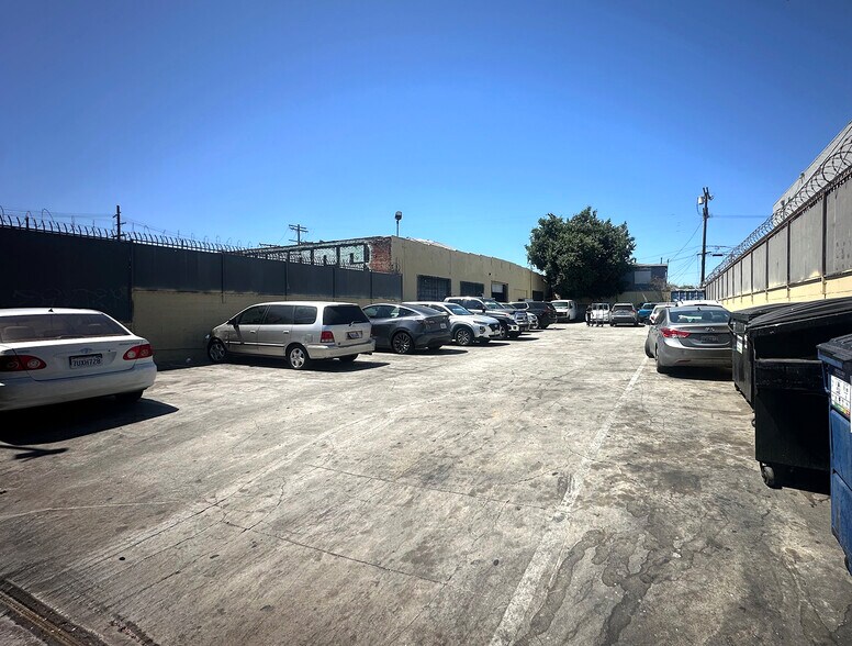 More Photos Of 4120-4128 S Broadway Ave, Los Angeles Storefront For Lease