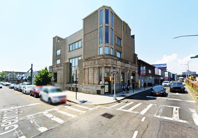 More Photos Of 2588-2590 Atlantic Ave, Brooklyn Office For Sale