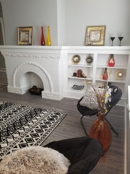 More Photos Of 200 NE 14th St, Oklahoma City Apartments For Sale