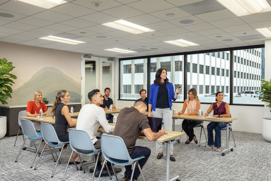 More Photos Of 401 B St, San Diego Office For Lease
