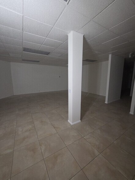 More Photos Of 44143-44147 20th St W, Lancaster Medical For Sale