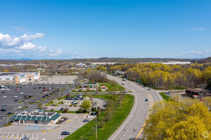 More Photos Of 450 Route 9, Fishkill Unknown For Lease