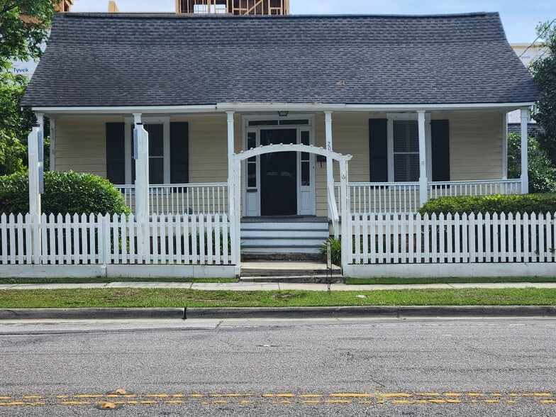 Primary Photo Of 206-208 W Richardson Ave, Summerville Freestanding For Lease