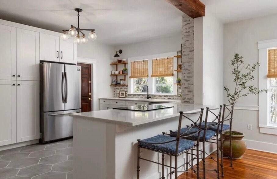 More Photos Of 236 W North St, Tampa Multifamily For Sale