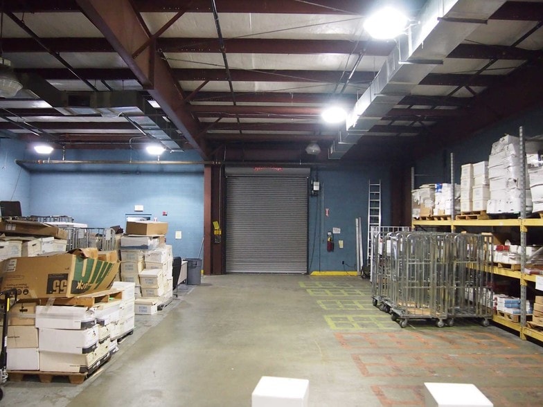 More Photos Of 3200 Wellons Blvd, New Bern Office For Lease