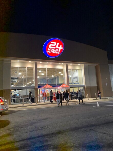 More Photos Of 1297-1345 Centennial Ave, Piscataway Unknown For Lease