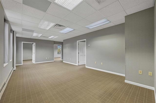 More Photos Of 414 E Walnut St, Green Bay Office For Sale