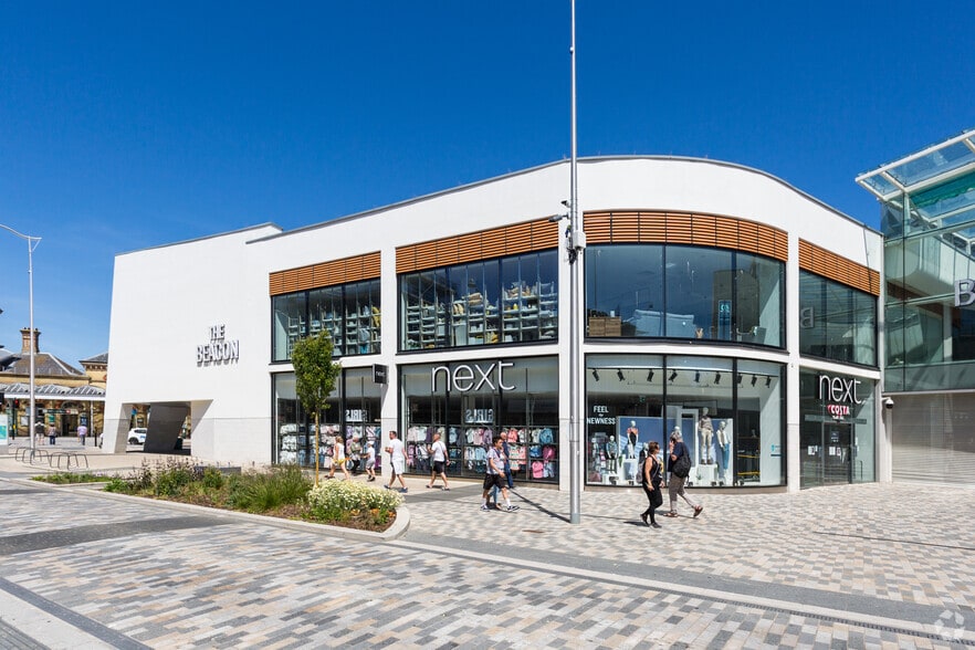 More Photos Of The Beacon, Eastbourne Storefront Retail Office For Lease