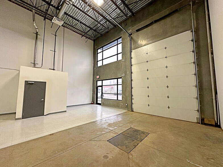 More Photos Of 400 Mackenzie Blvd, Fort McMurray Flex For Sale