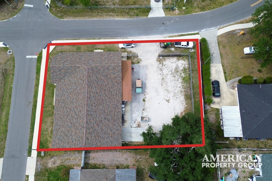 More Photos Of 2501 1st Ave E, Palmetto Warehouse For Sale