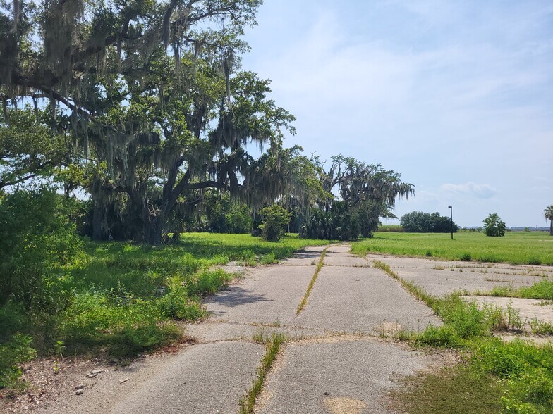 More Photos Of 34 Acres On Henderson Pt, Pass Christian Land For Sale