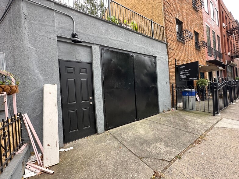 More Photos Of 316 Bond St, Brooklyn Apartments For Sale