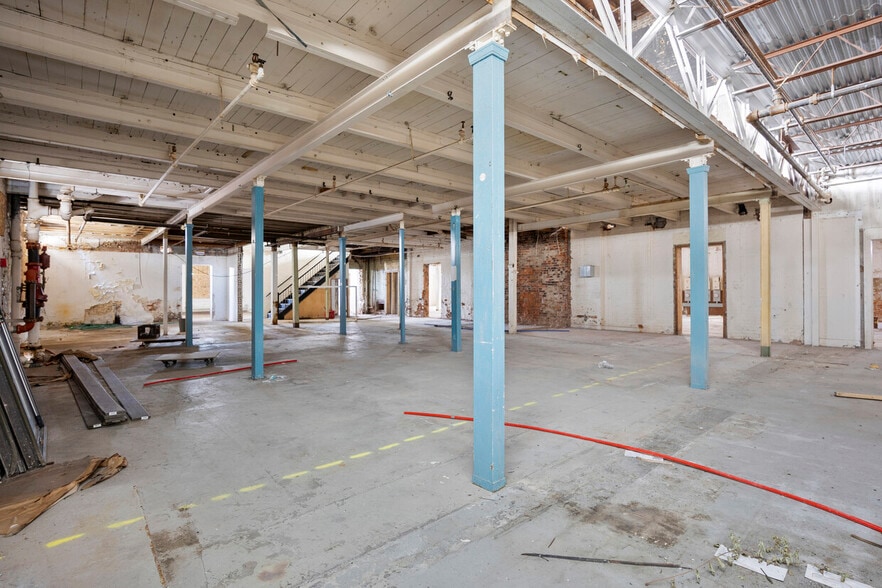 More Photos Of 104-112 Erie Blvd, Schenectady Land For Sale