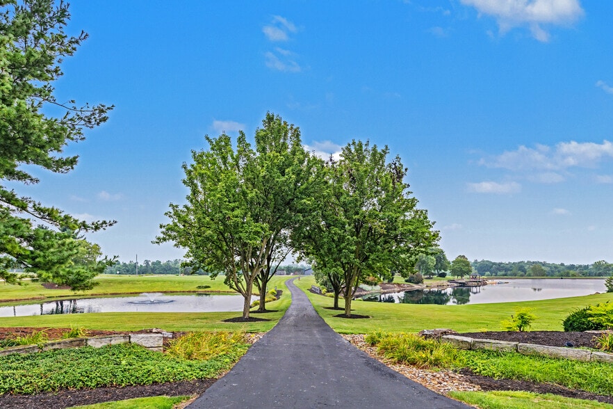 More Photos Of 7291 Stone Rd, Medina Office For Sale