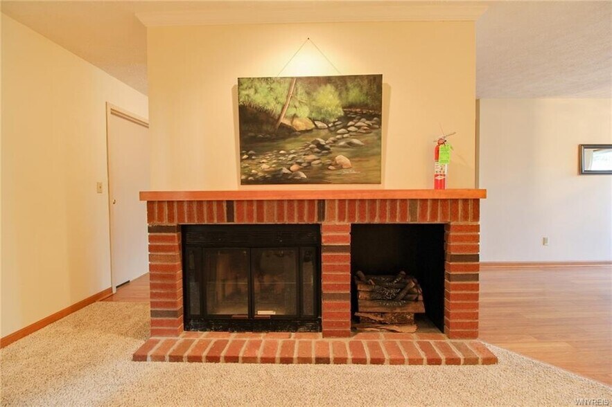 More Photos Of 16789 Kenmore Rd, Kendall Office For Sale