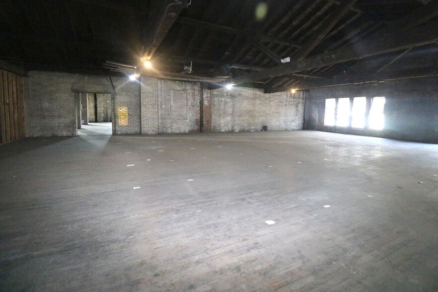 More Photos Of 312 N 7th St, Steubenville Warehouse For Sale