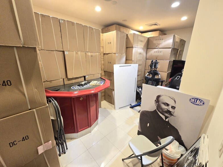 More Photos Of 5401 N Federal Hwy, Fort Lauderdale Freestanding For Sale