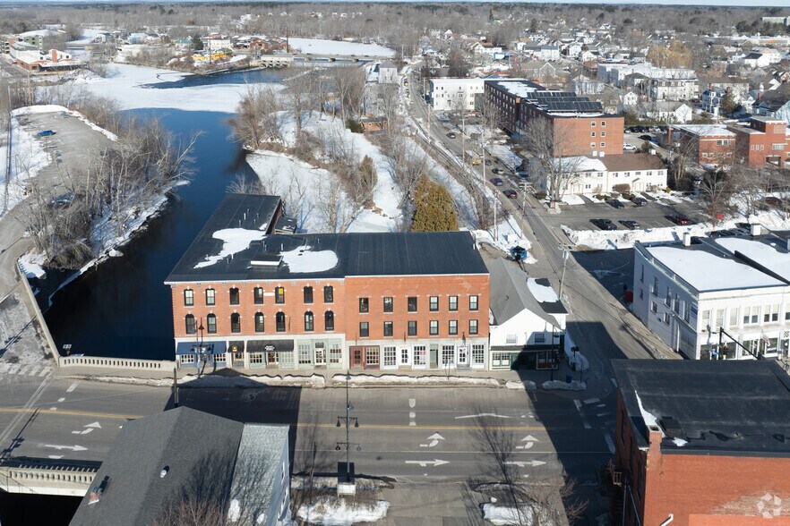 More Photos Of 154 Main St, Saco Storefront Retail Office For Lease