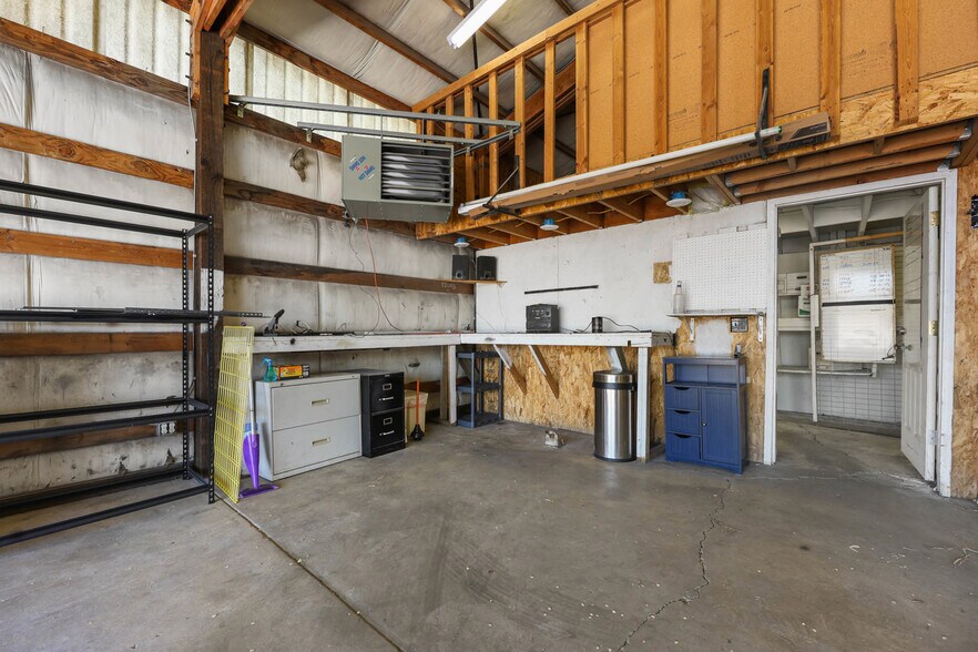 More Photos Of 7706 S Locust St, Midvale Office For Sale