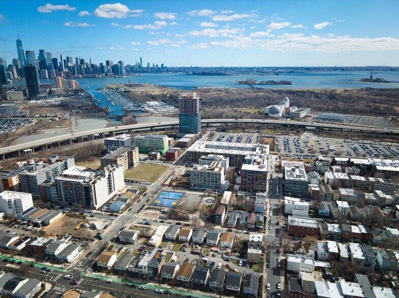 More Photos Of 369-371 Whiton St, Jersey City Land For Sale