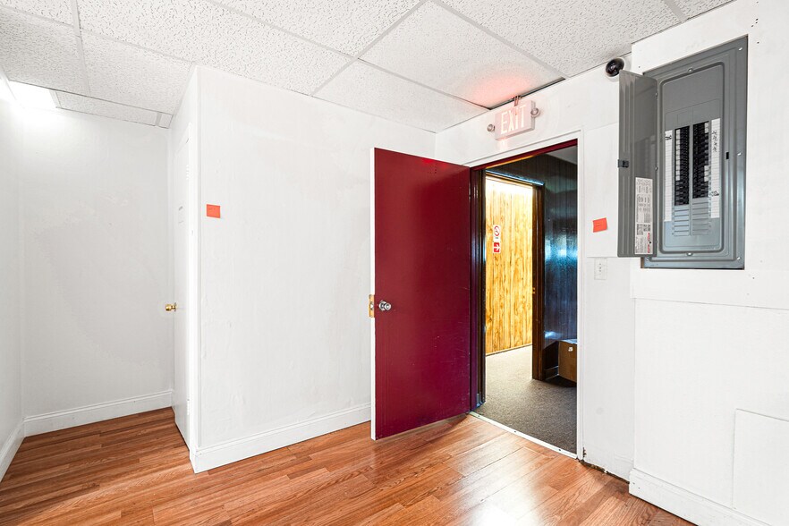 More Photos Of 380 SW 12th Ave, Pompano Beach Warehouse For Sale
