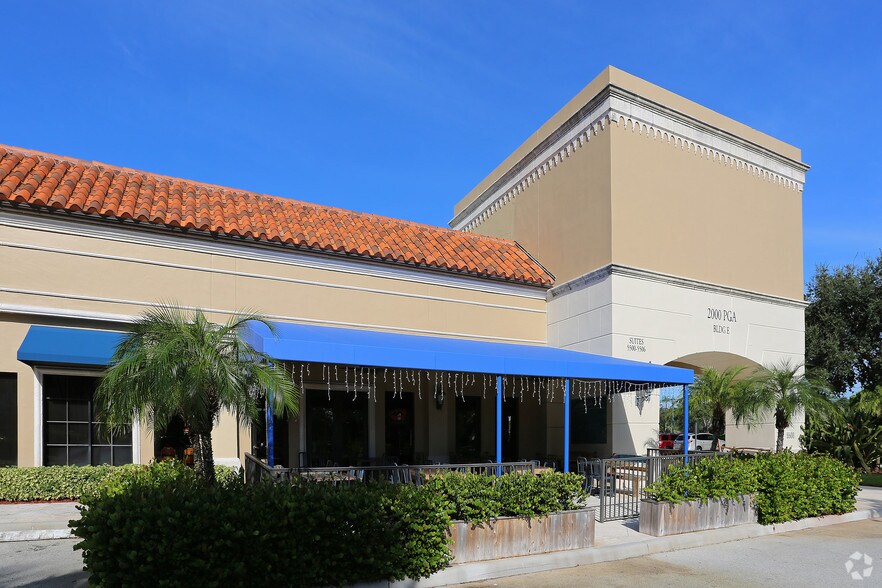 More Photos Of 2000 PGA Blvd, Palm Beach Gardens Storefront Retail Office For Lease