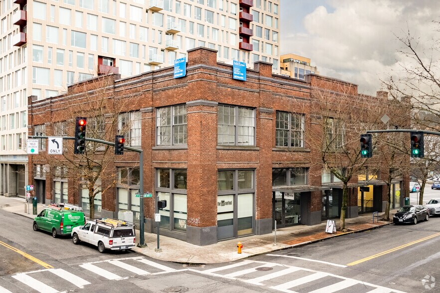 Primary Photo Of 904-916 NW Hoyt St, Portland Loft Creative Space For Lease