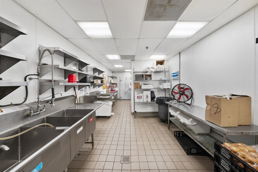 More Photos Of 8790 Central Ave, Montclair Fast Food For Sale