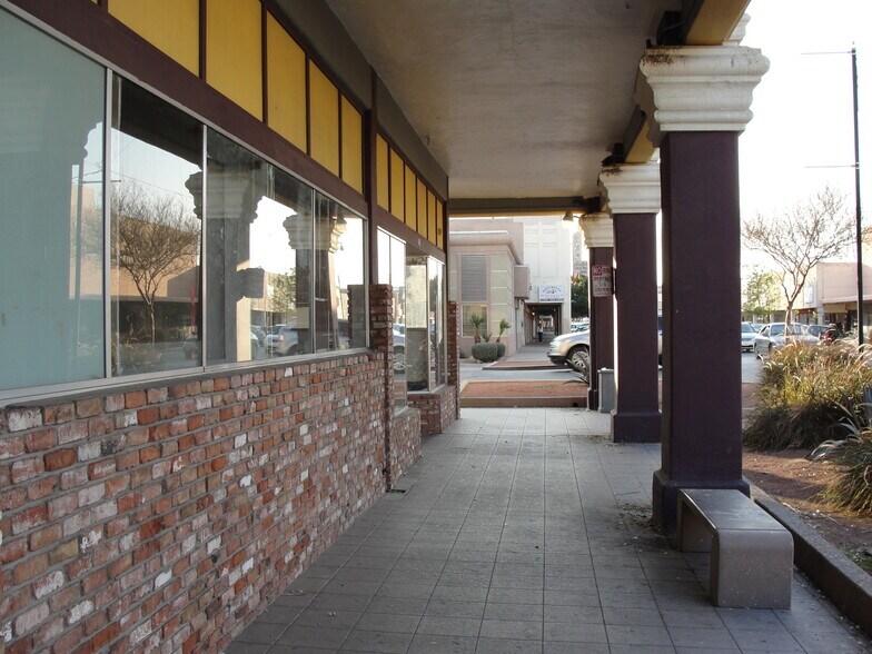 More Photos Of 495 W Main St, El Centro Office Residential For Sale