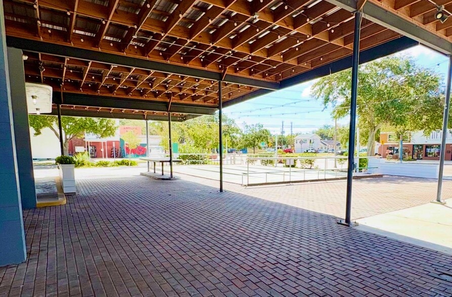 More Photos Of 2601 Central Ave, Saint Petersburg Restaurant For Lease