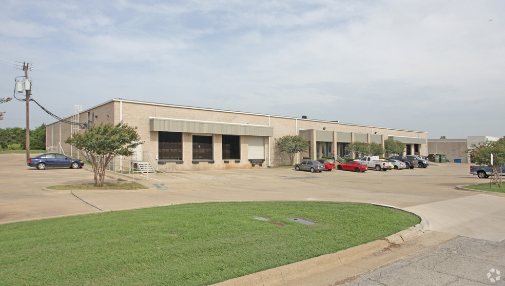 Primary Photo Of 405-407 113th St, Arlington Warehouse For Lease