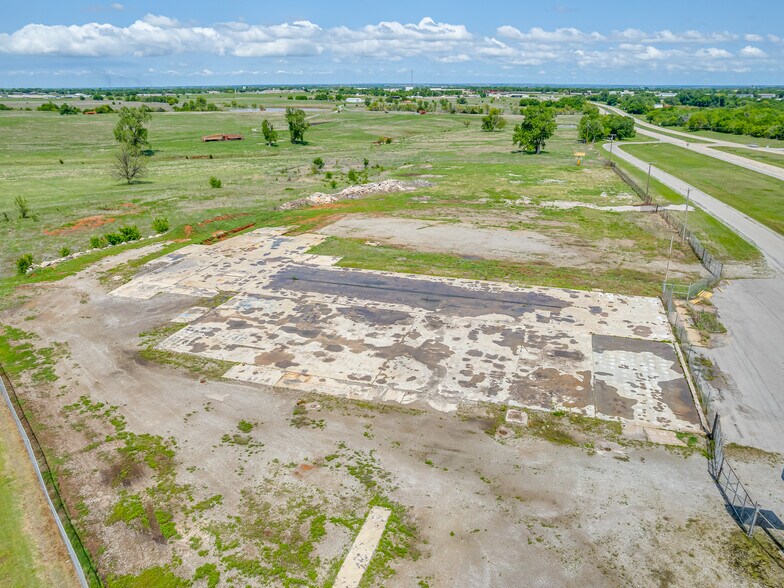 More Photos Of 1003 Quail Ln, Chickasha Land For Sale