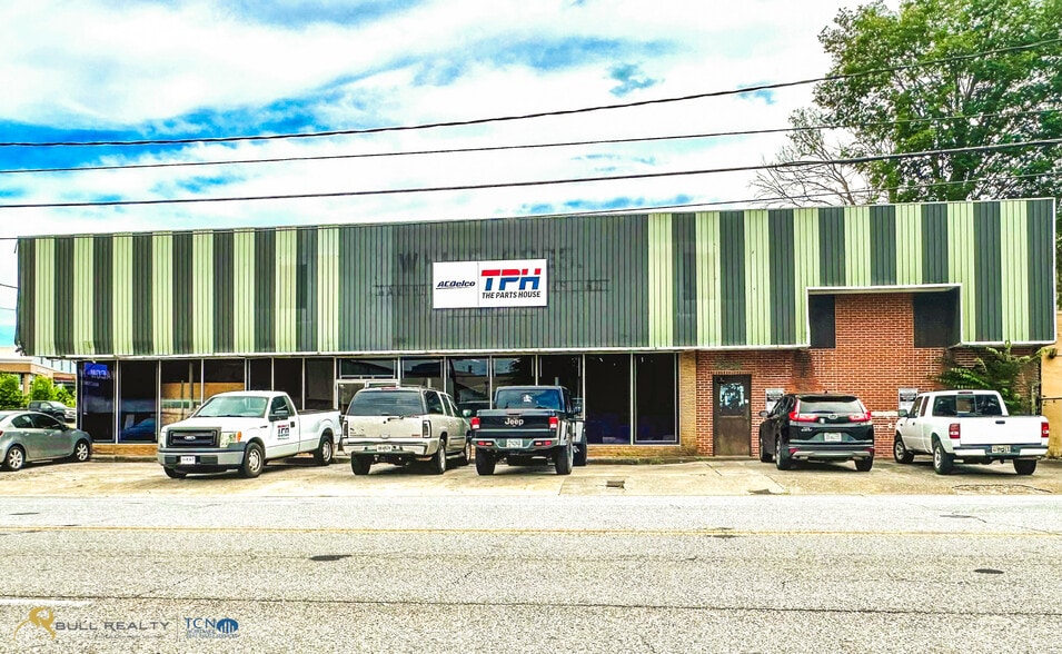 More Photos Of 356 Walnut St, Macon-Bibb Industrial For Sale