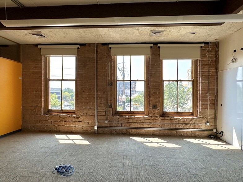 More Photos Of 375 W 200 S, Salt Lake City Loft Creative Space For Lease