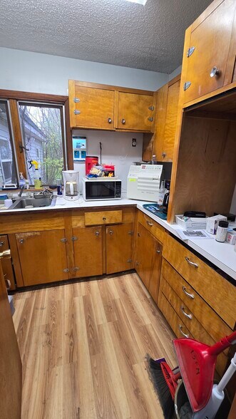 More Photos Of 12655 Seneca Rd, Irving Medical For Sale