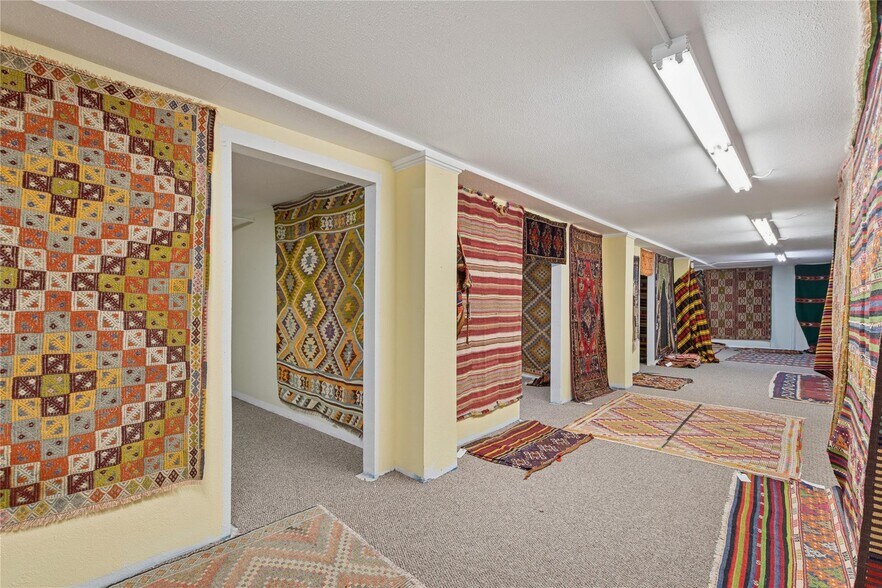 More Photos Of 320 Main St, Kalispell Storefront For Lease